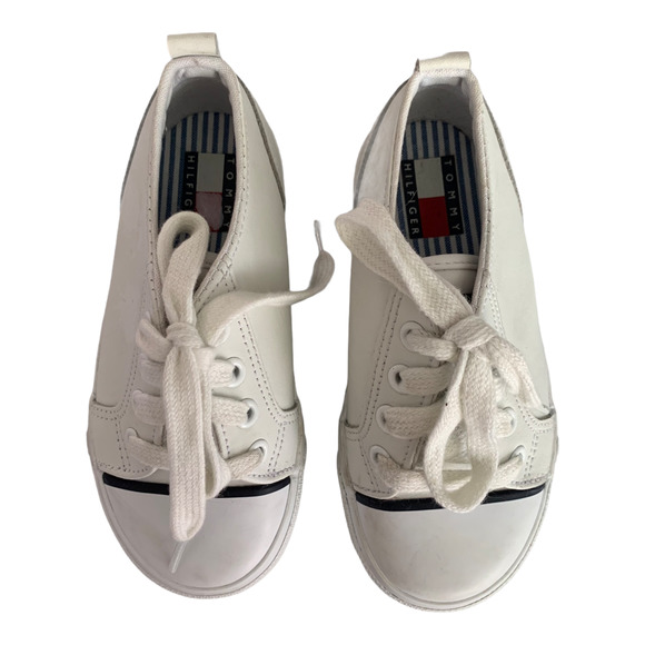 3/$20 TOMMY HILFIGER toddler kids white logo Chappy sneakers SZ 9.5 - Picture 2 of 7